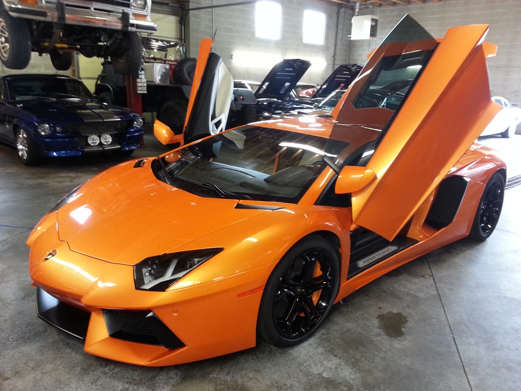 Lambo Tint